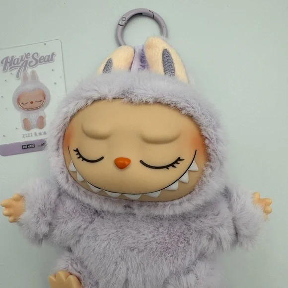 POPMART "HAVE A SEAT" LABUBU “ZIZI” - Picture 3 of 12